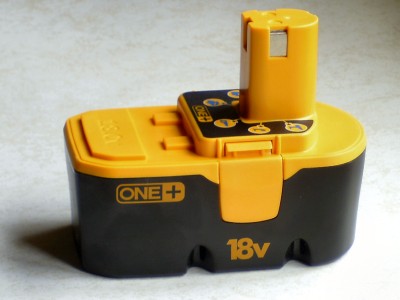 GENUINE  RYOBI  ONE + 18V BATTERY BPP-1817M 1.7ah (NEW)