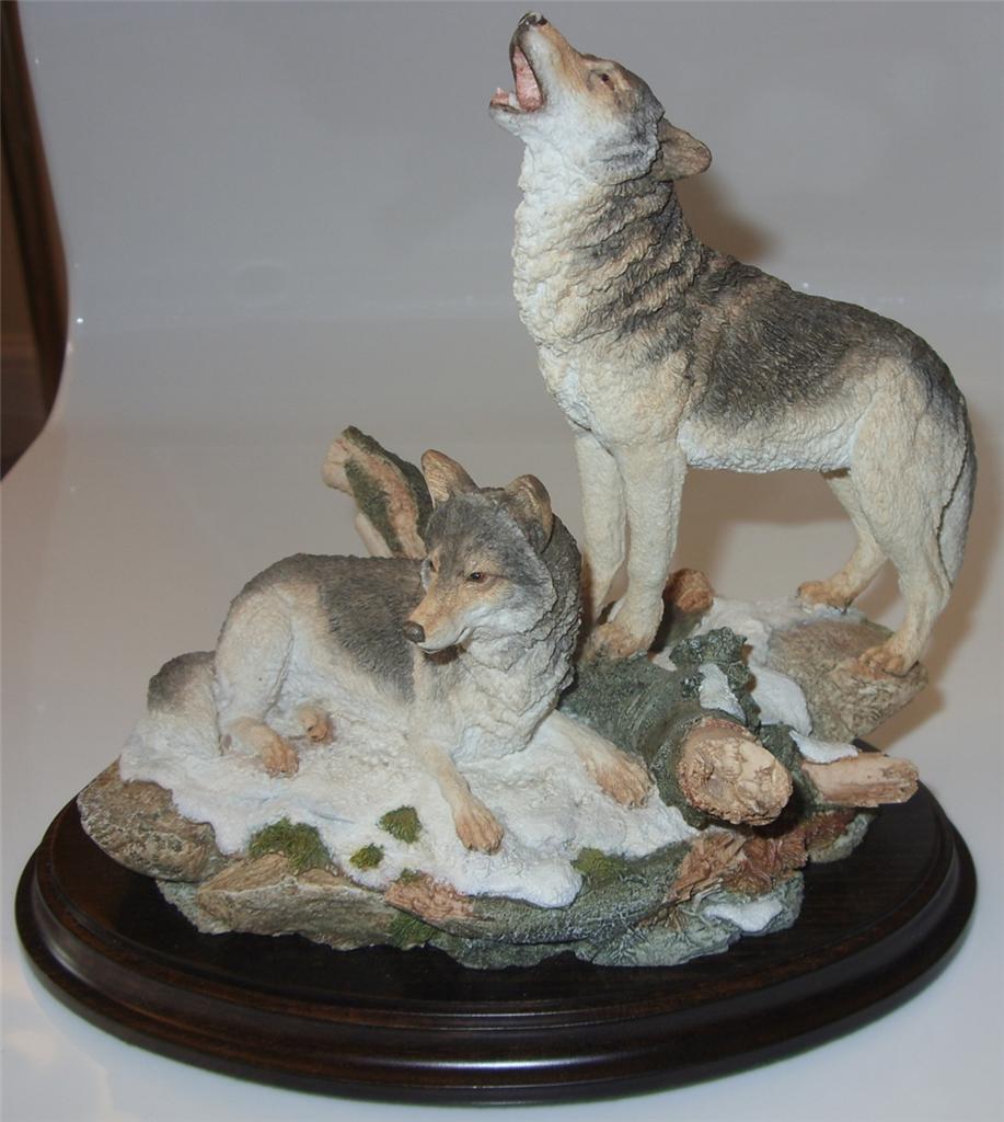 Country Artists Figurine CA644 by K. Sherwin 1994 "WOLF PAIR" REF 36W