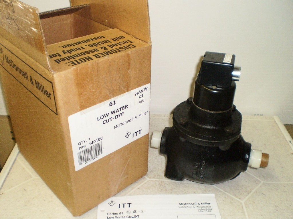 eBay Image Hosting at www.auctiva.com