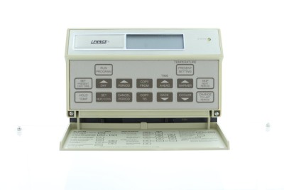 HONEYWELL T8621D7055 7 DAY SET BACK THERMOSTAT WITH SUBBASE LENNOX