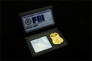... File FBI - Leather Wallet with attached Metal Badge with GIFTs Blank