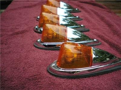 Large Truck Metal Cab Lights Marker Running Lights - Picture 1 of 1
