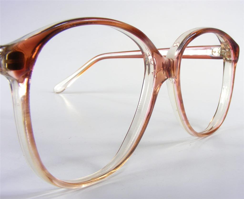 NOS-SWAN-USA-WOMENS-CLASSIC-THICK-PLASTIC-CINNAMON-FADE-EYEGLASS-FRAME