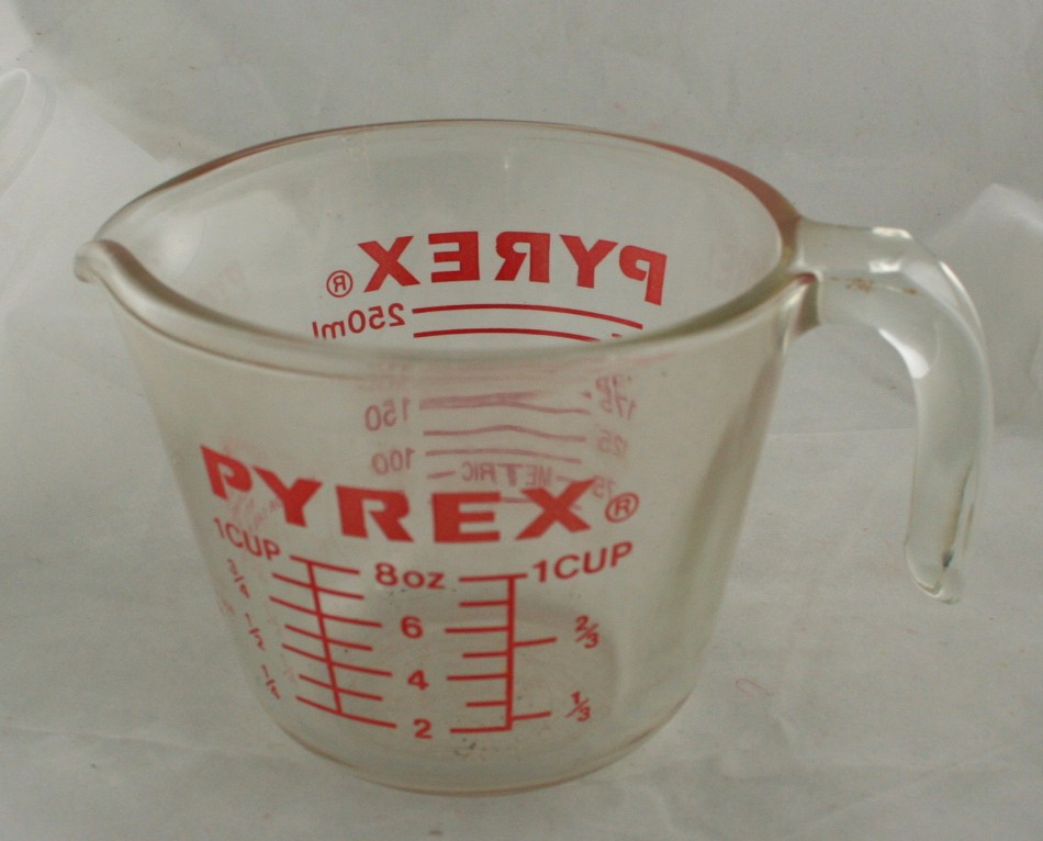 vintage glassware, Pyrex,measuring cup, 1 cup
