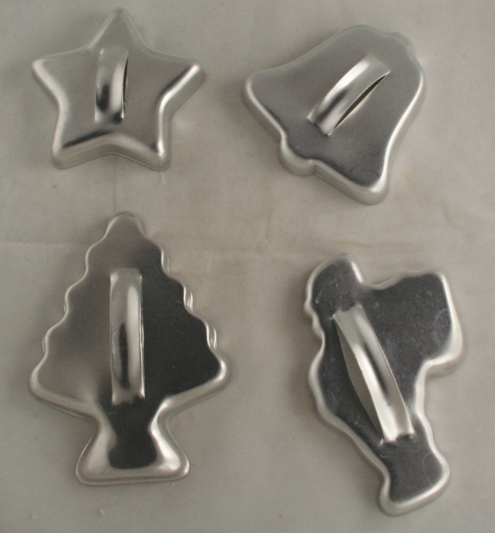 vintage cookie cutter,aluminum,holiday,santa,tree,star,bell