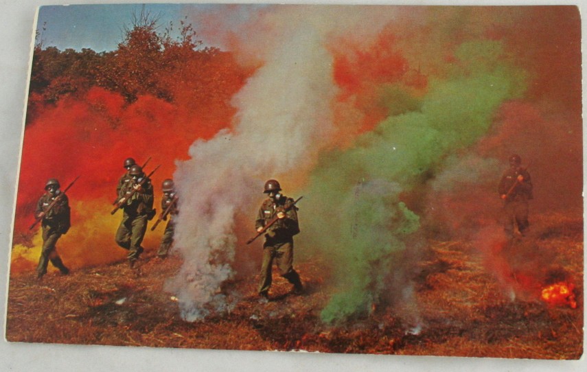 vintage postcard,military,Fort Leonard Wood,gas attack,drill