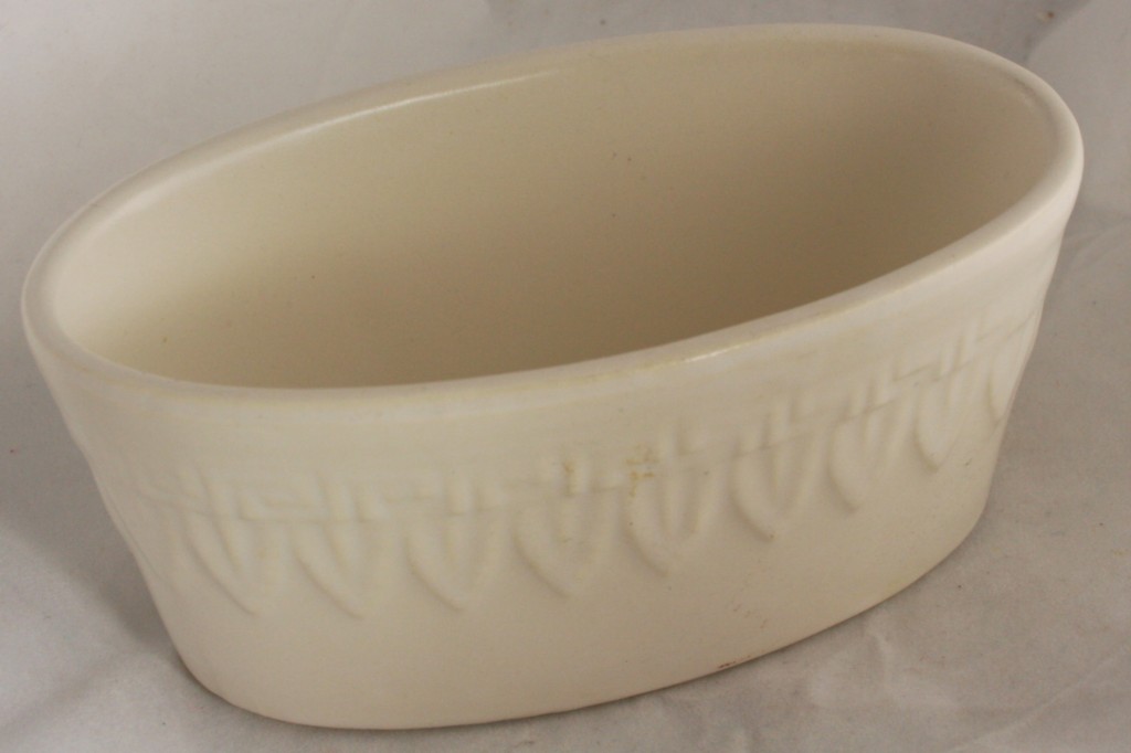 vintage planter,USA pottery,white