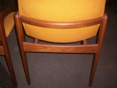 Orange Chairs on Kai Kristiansen Teak Dining Chairs Original Orange Very Sturdy Great