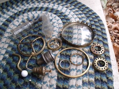 Antique Lamps on Nice Lot Of Antique Lamp Parts Oil Lamp Gas Lamp Ebay