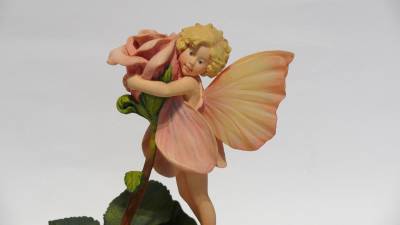 border fine arts flower fairies collectables