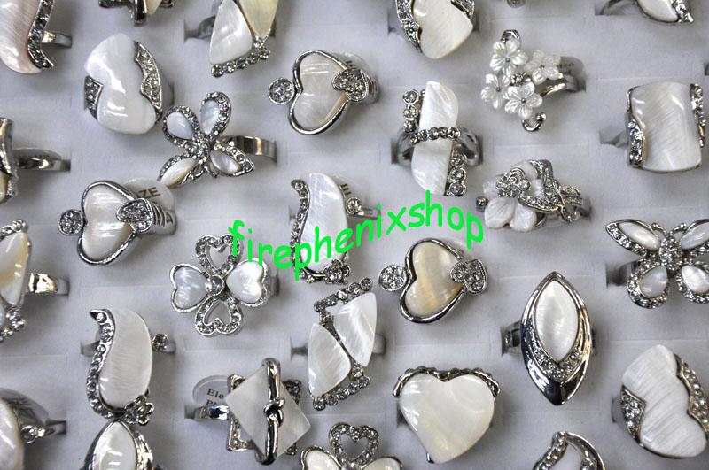 eBay Image Hosting at www.auctiva.com