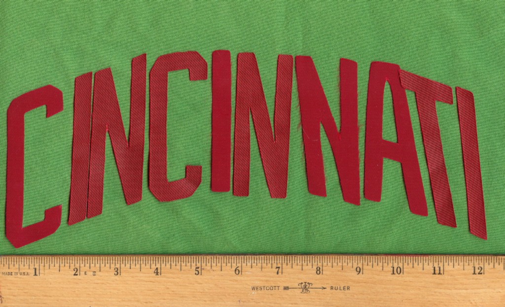 cincinnati reds lettering
