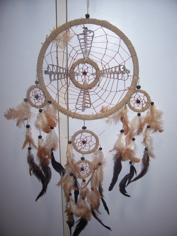 DREAMCATCHER - New!!  NATURAL STRING with shells