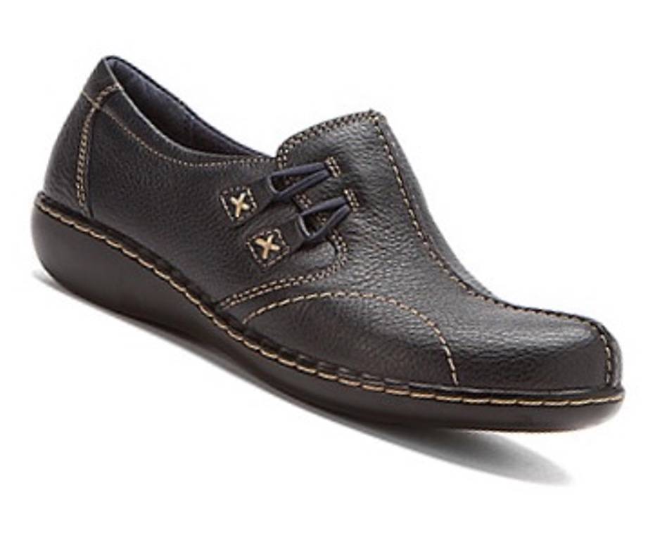 clarks navy blue womens shoes