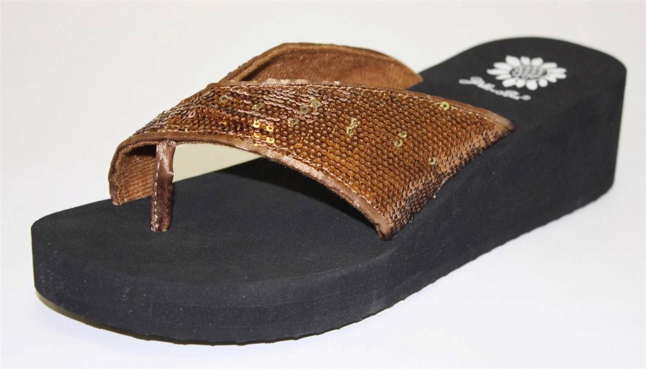 Women's Shoes Yellowbox Yellow Box DALE Wedge Thong Sandals Bronze Sequins