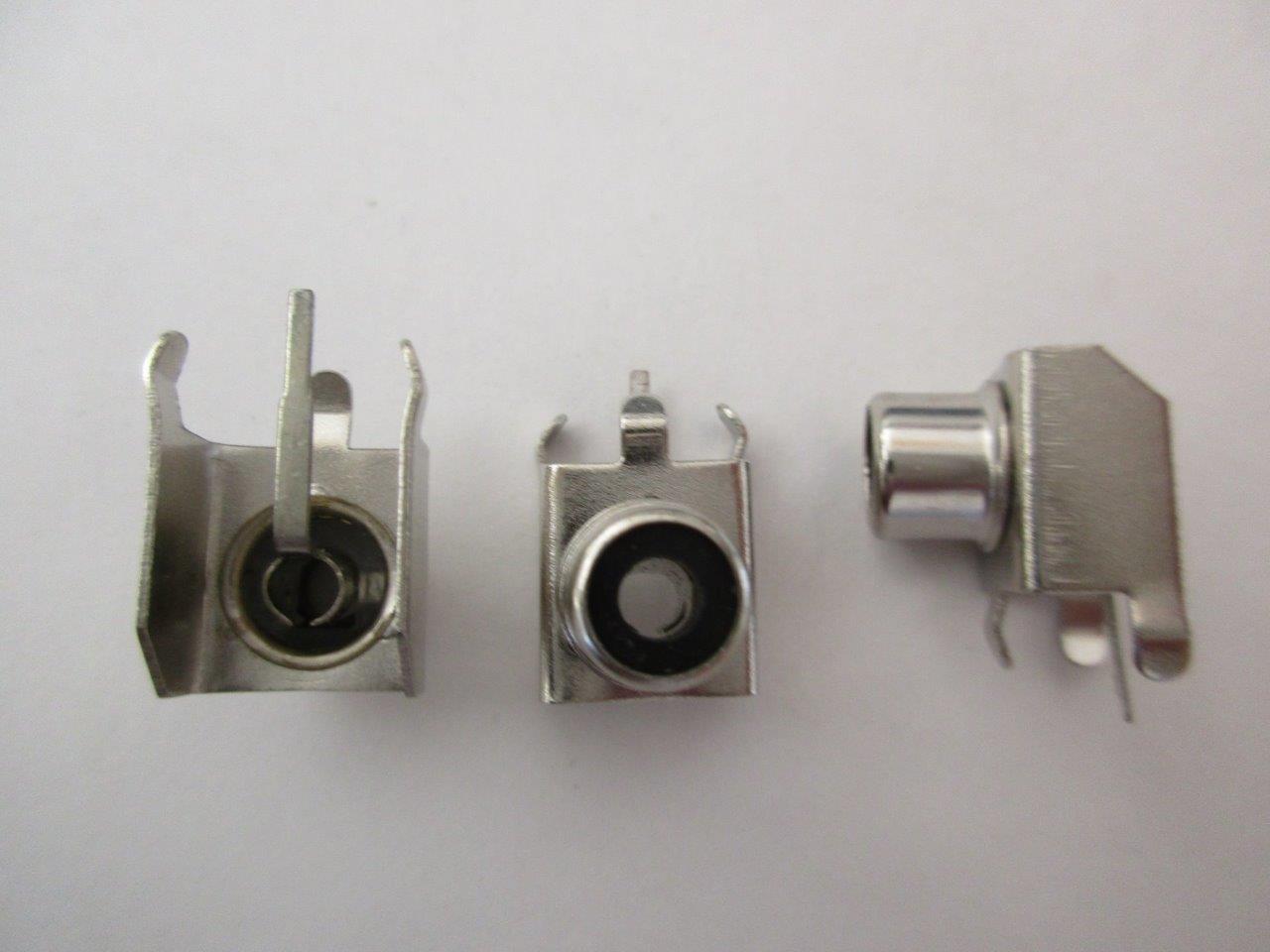 2x NEUTRIK RCA Phono plug, PCB Mount Jack OR Jack to Jack Adapter Male Female - Picture 3 of 4