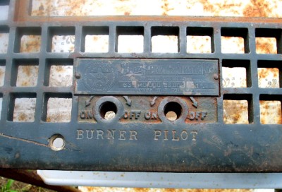 Antique Cast Iron Floor Furnace Grate 24 1 4 Square Payne