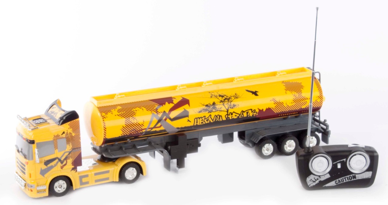 radio controlled articulated lorry
