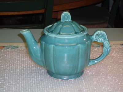 rosette 1940s shawnee teapot pottery pot tea cup