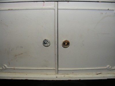 Cabinet Wood Doors on Old Shabby Country Style 2 Door Solid Wood Cabinet Cupboard   Ebay