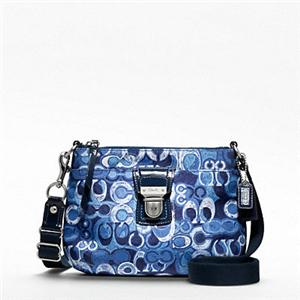 about COACH SIGNATURE DENIM BLUE POPPY MESSENGERCROS SBODY BAGPURSE ... about COACH SIGNATURE DENIM BLUE POPPY MESSENGERCROS SBODY BAGPURSE ...
