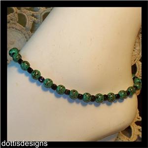 SPECKLED JADE & BLACK GLASS BEAD STRETCH ANKLE BRACELET