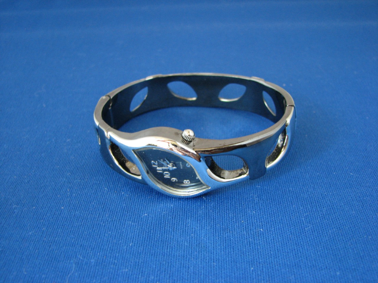 vivani bangle watch