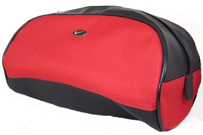 nike toiletry bag