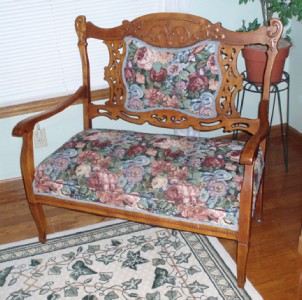 Antique Bench, Love Seat, Solid Wood, Sturdy