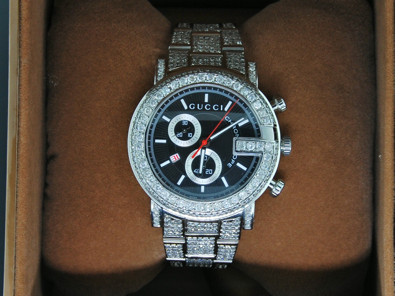 MENS DIAMOND GUCCI YA101324 WATCH 16.5CT FULLY ICED OUT