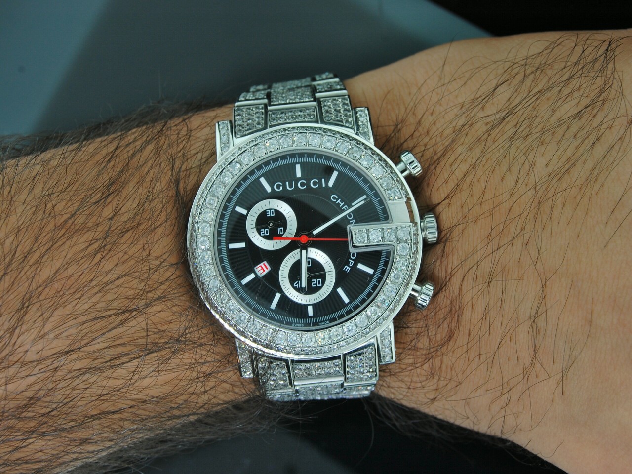 MENS DIAMOND GUCCI YA101324 WATCH 16.5CT FULLY ICED OUT eBay