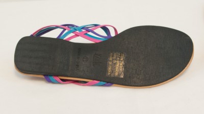  Twist Shoes on Item  New In Box Kali Ladies Purple Multi Twist Flat Sandals