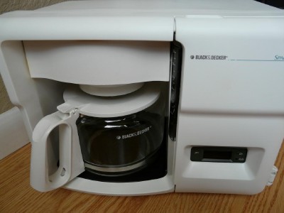 Black & Decker SpaceMaker Coffee Maker Pot Under Counter/Cabinet ODC 325 eBay