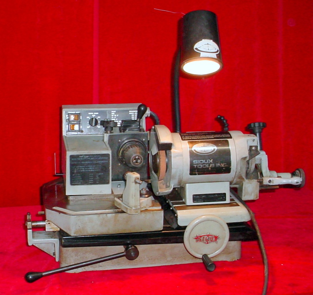 Grovnderva Sioux Tools 2001 VFGM valve grinding machine grinder