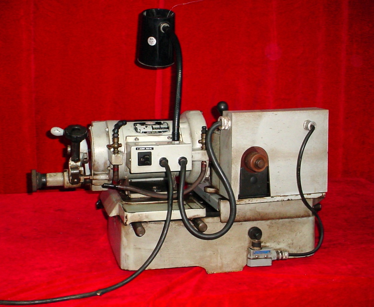 Grovnderva Sioux Tools 2001 VFGM valve grinding machine grinder