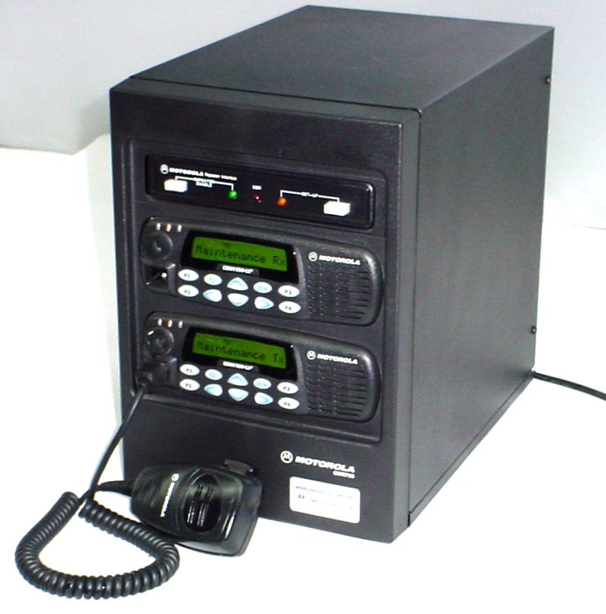 Jual Repeater Motorola CDR-700 Pusat Jual Repeater Motorola CDR700