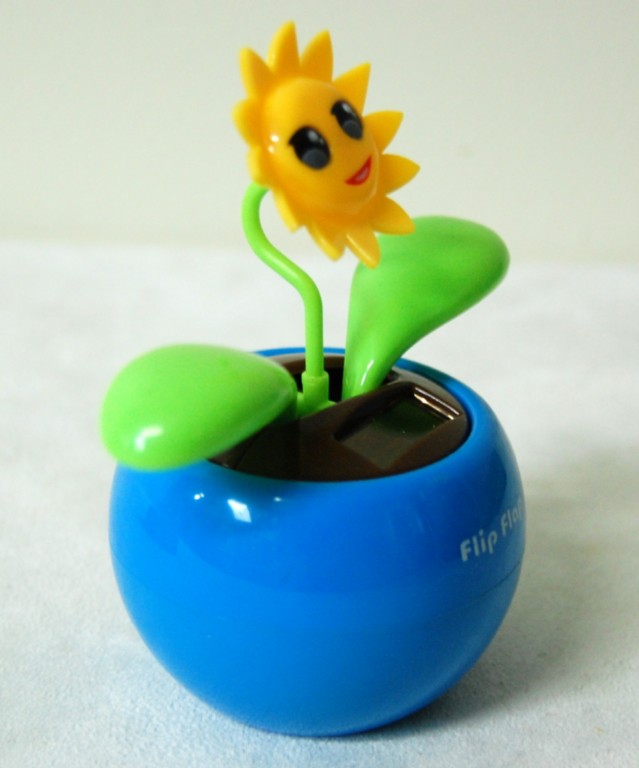 SOLAR SUNFLOWER TOY BLUE NOHOHON Bobble Plant Flip Flap eBay