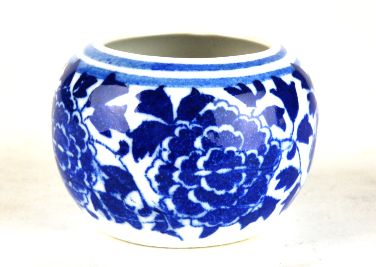 CERAMIC CHINESE BIRD CAGE FEEDER Sm Blue White Peony eBay