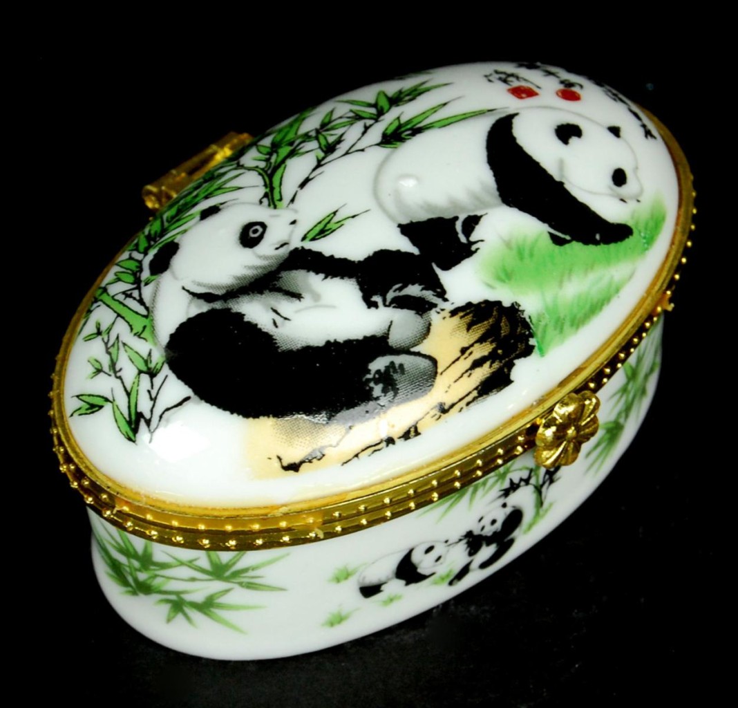 Ceramic Pill Box Oval Panda Gift Travel Trinket Keepsake Hinged Jar