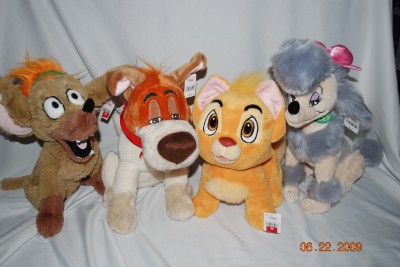oliver and company georgette plush