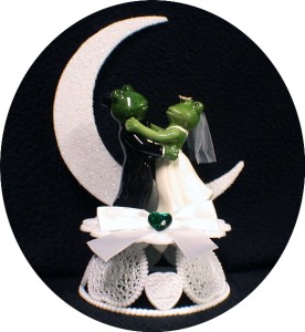 topper moonlite frogs pad cake animal