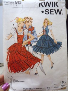 Vintage 70s Authentic Patterns 318 Las Square Dance Skirt and