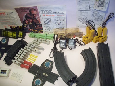 tyco electric race car set