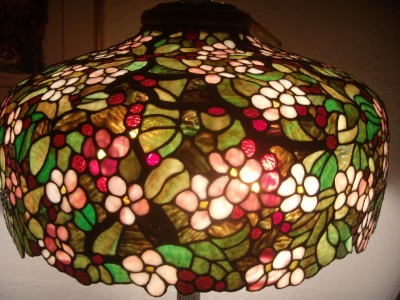 Tiffany Lamp Ebay on Spreading Cherry Tree Tiffany Lamp   Ebay