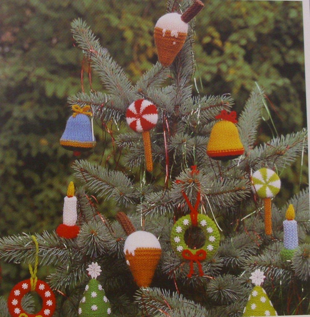 ... about Christmas Tree Decorations Trims Knitting Pattern Jean Greenhowe