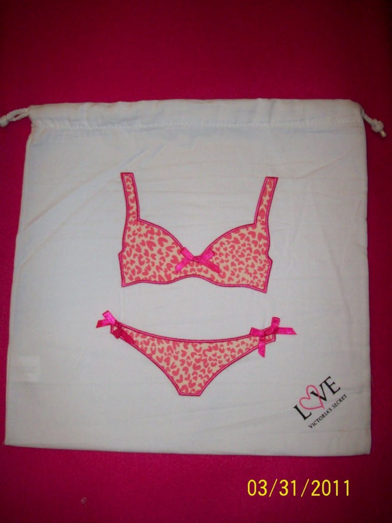 eBay Image Hosting at www.auctiva.com