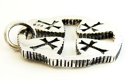 Cross+with+dog+tags+tattoo
