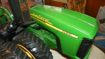 ertl john deere rc tractor
