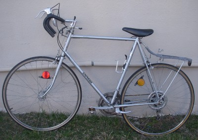 vintage univega road bike