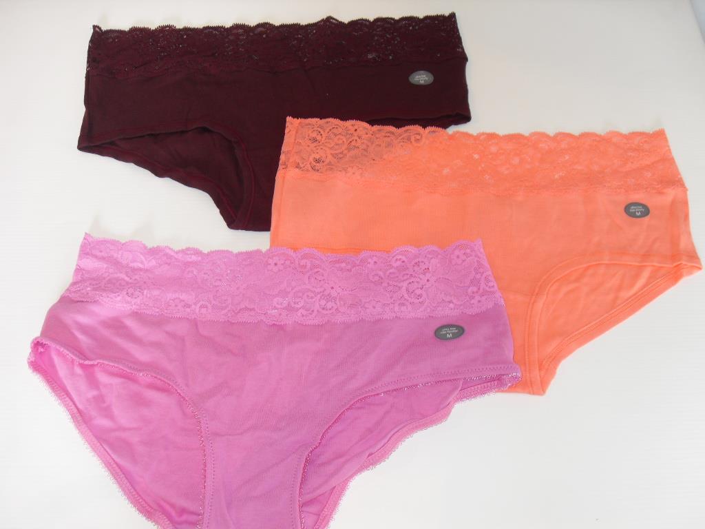 gap body pants
